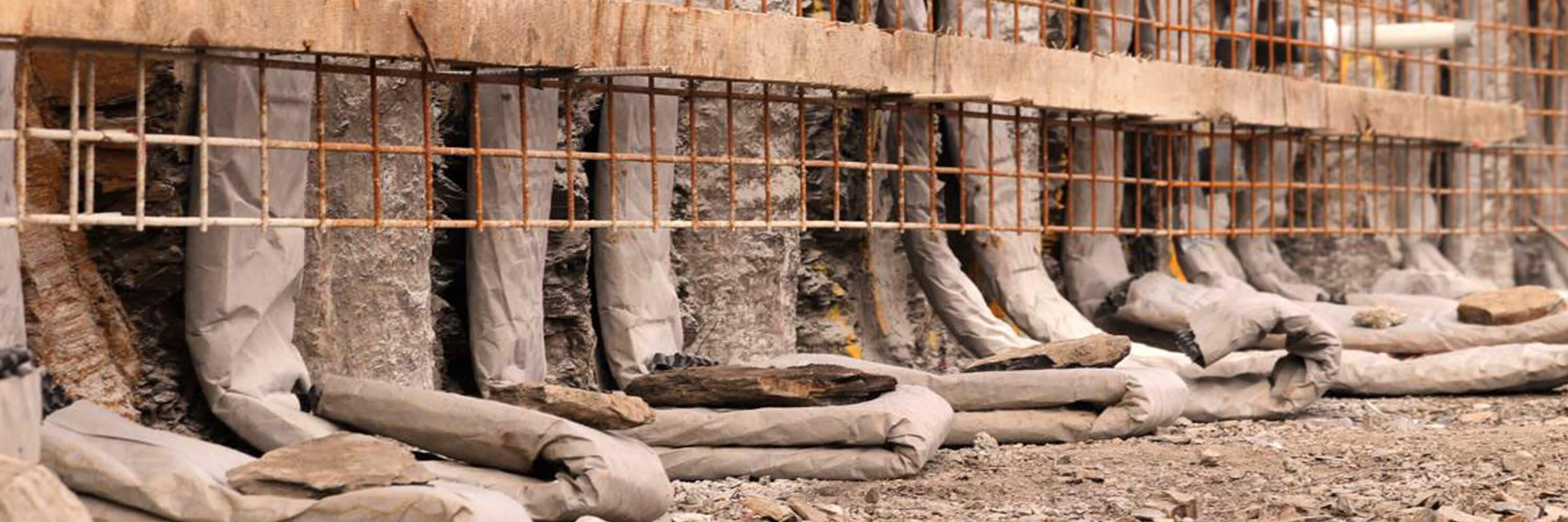 Grand Reve Strip Drain Filter Hero