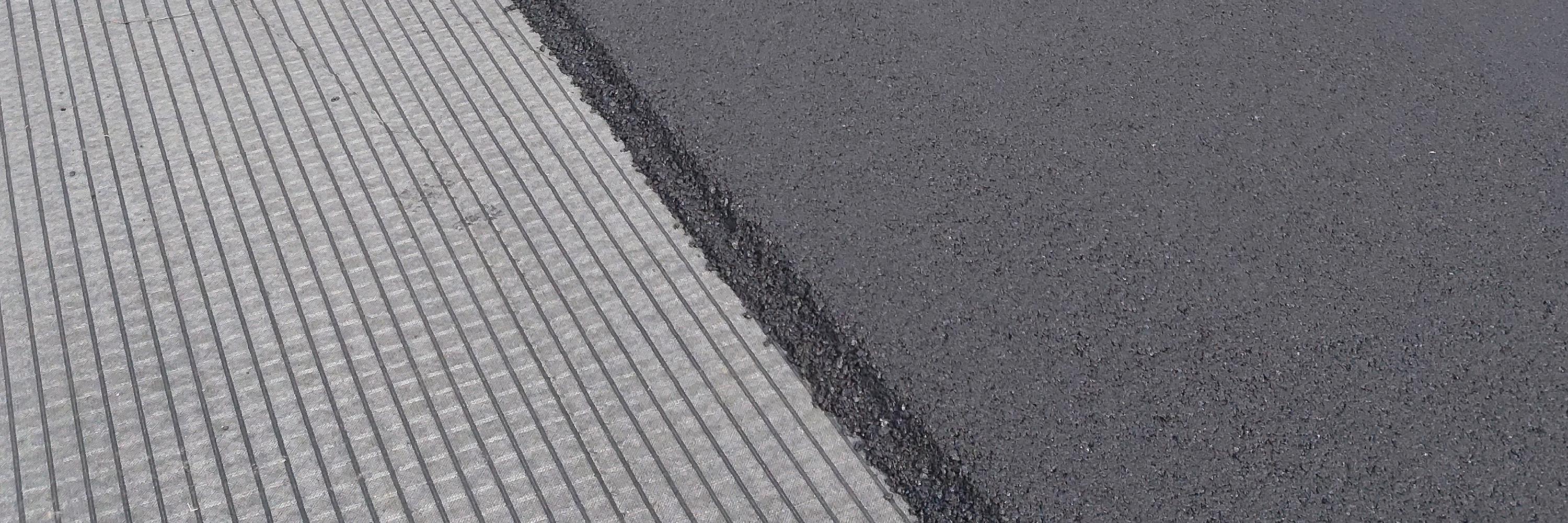 ProGrid® Compo GC Ultra-T Polyester Geogrid Composite