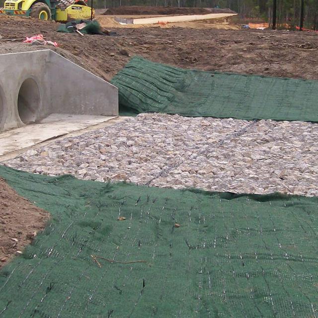 Pyramax Soil Pyramat® 25 TRM - Advanced Erosion Control Solution | Global Synthetics